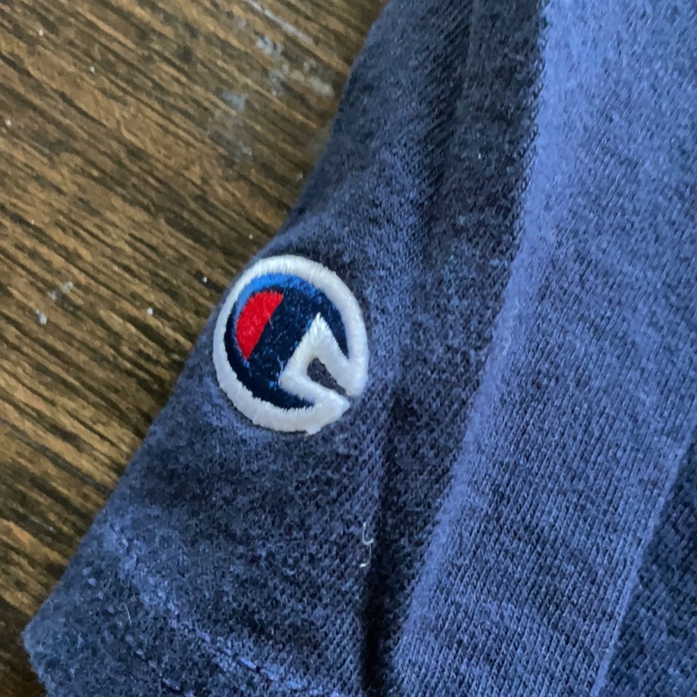 Ole Miss Hoddy Toddy shirt. Medium. Gently worn - Picture 4 of 4